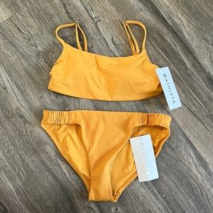 NWT Athleta Bikini in Mango - Size XS